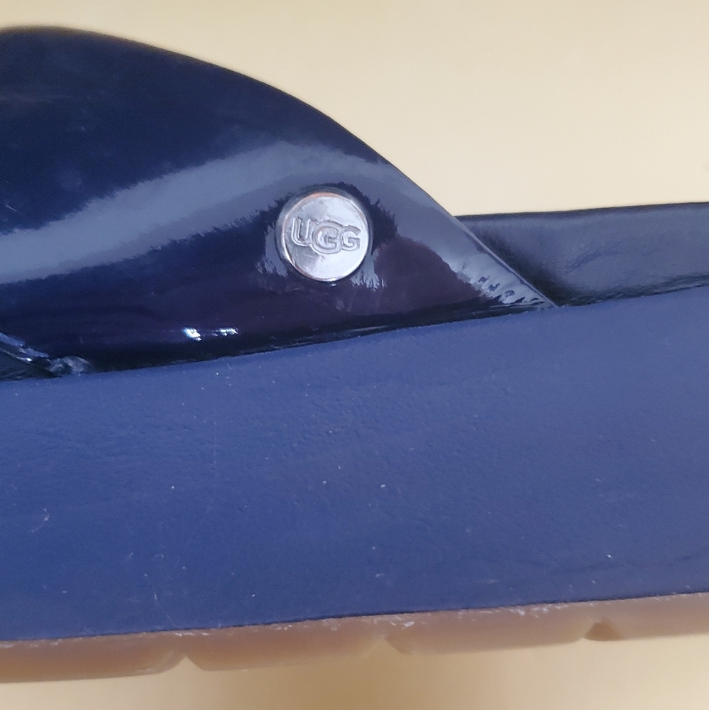 Ugg Sandals - image 6